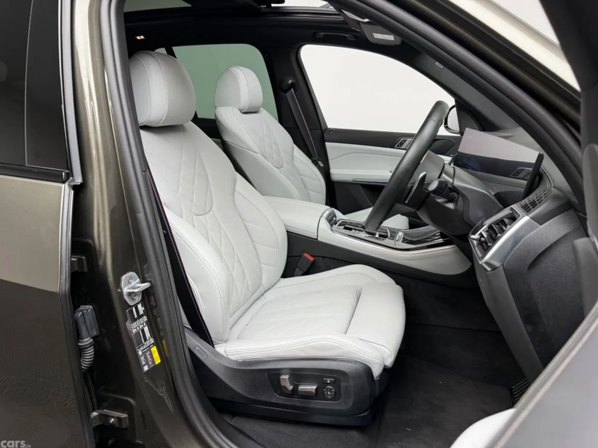 BMW X5 SUV, Petrol Plug-in Hybrid, 2025, Green