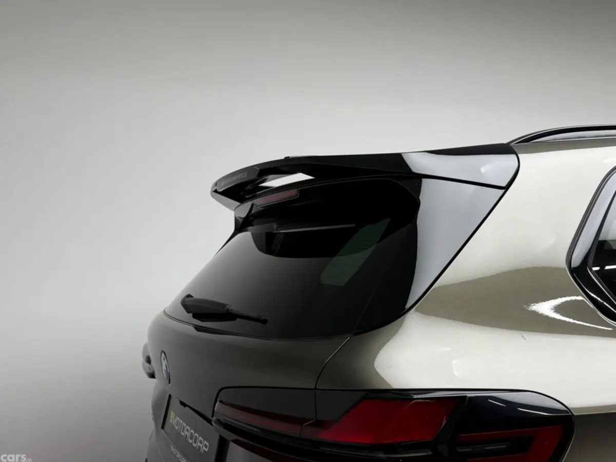BMW X5 SUV, Petrol Plug-in Hybrid, 2025, Green