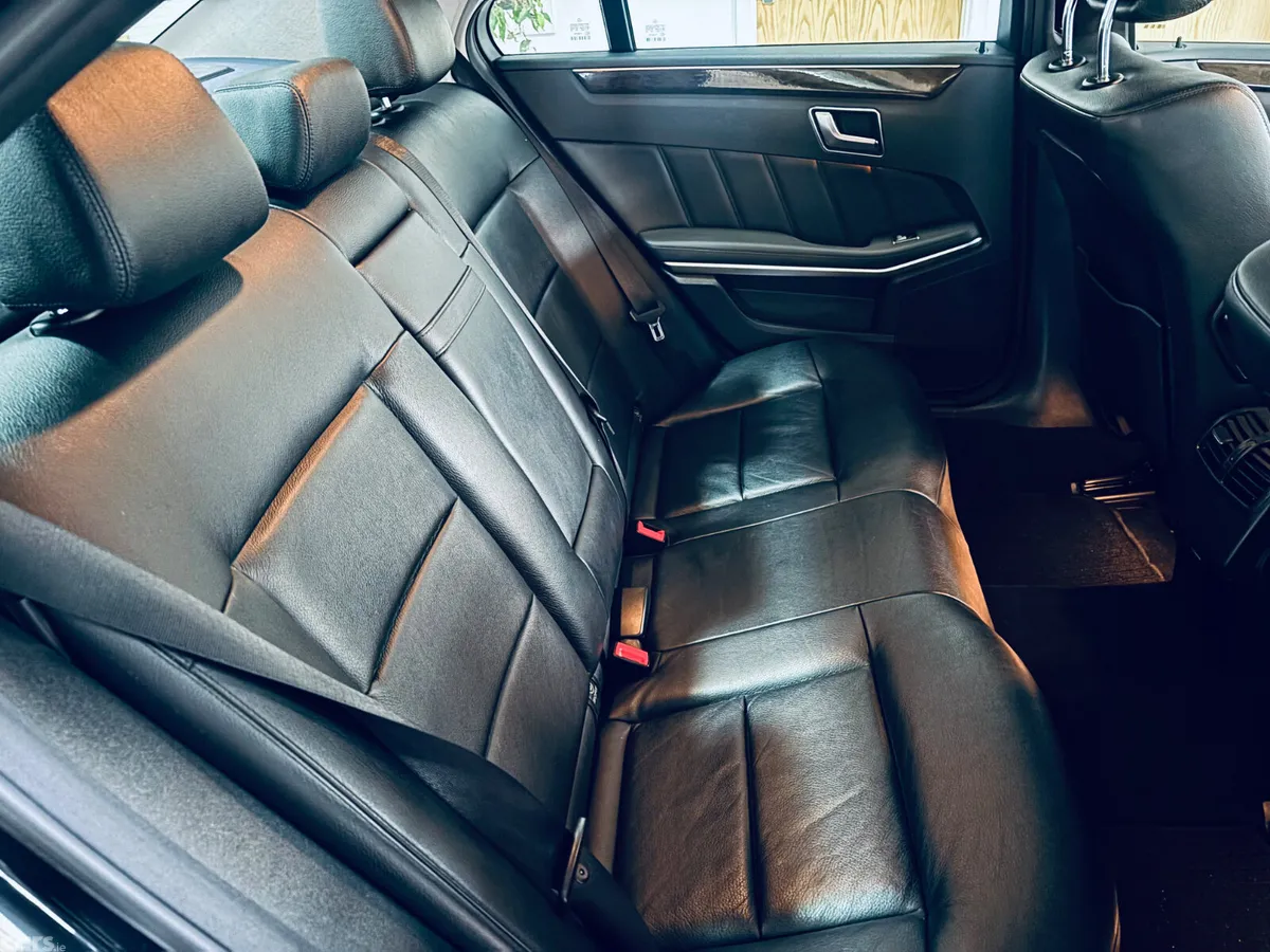 Mercedes-Benz E-Class Saloon, Diesel, 2012, Black