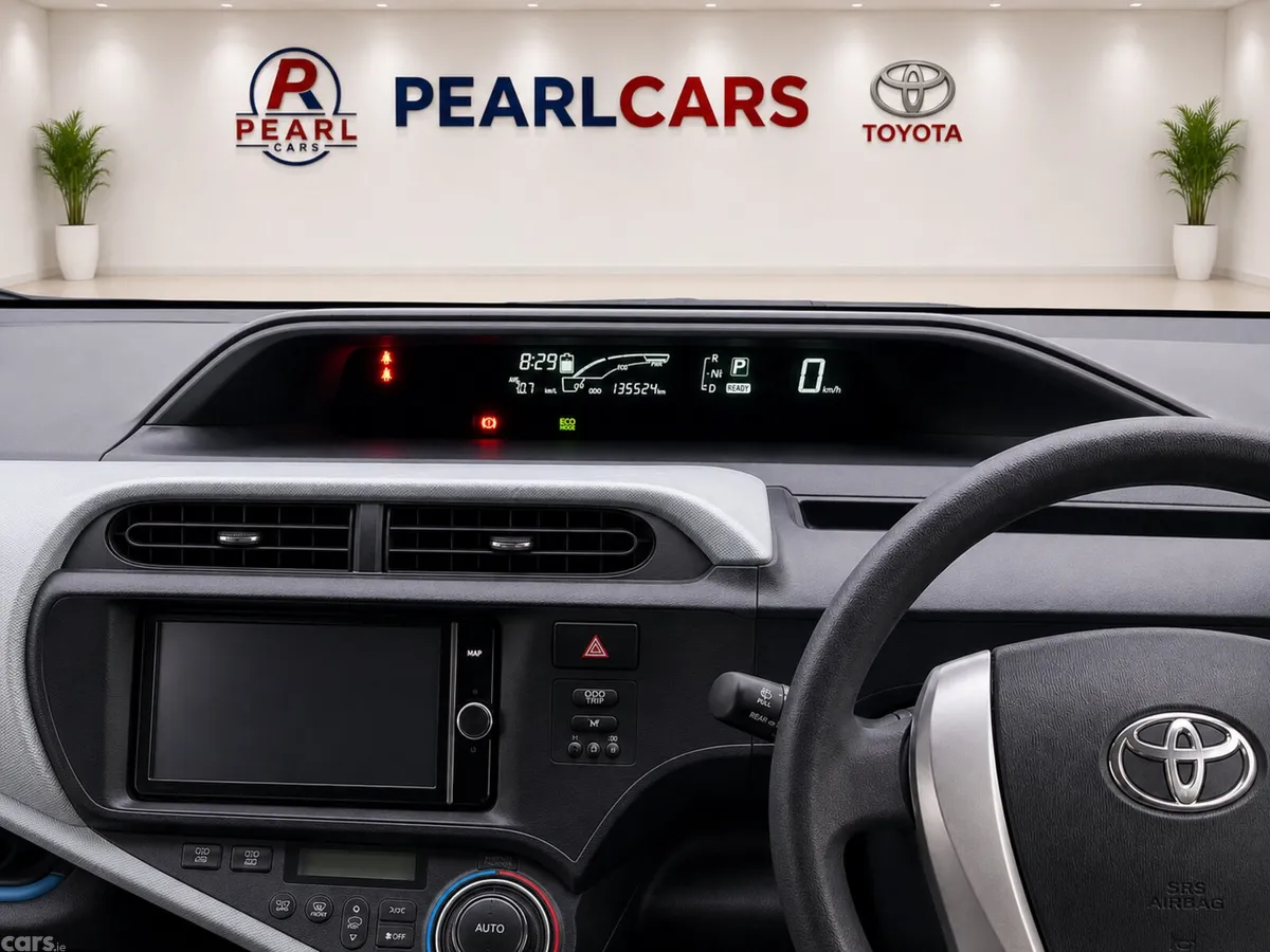 Toyota Aqua Hatchback, Petrol Hybrid, 2014, Silver