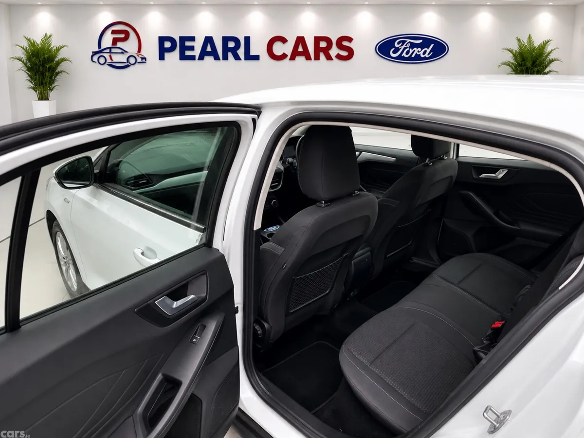 Ford Focus Estate, Diesel, 2019, White