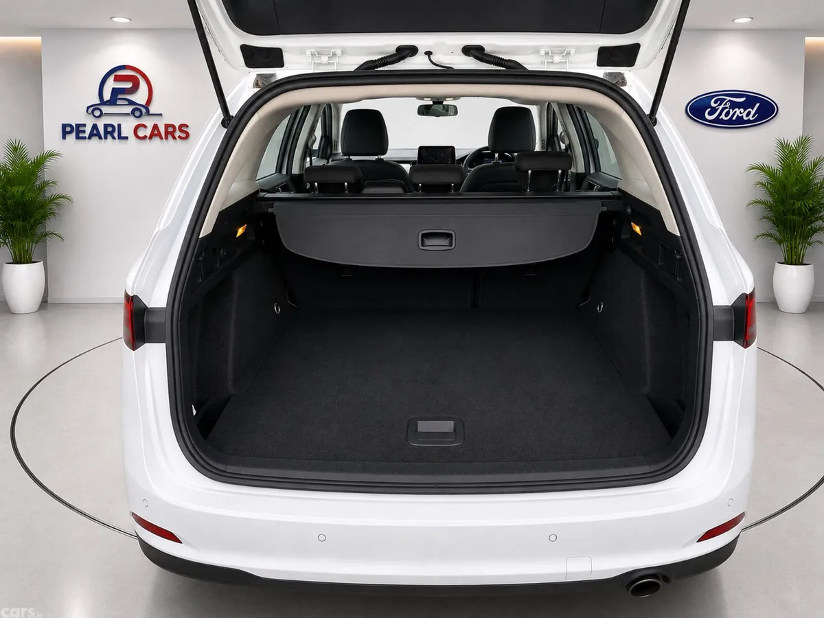 Ford Focus Estate, Diesel, 2019, White