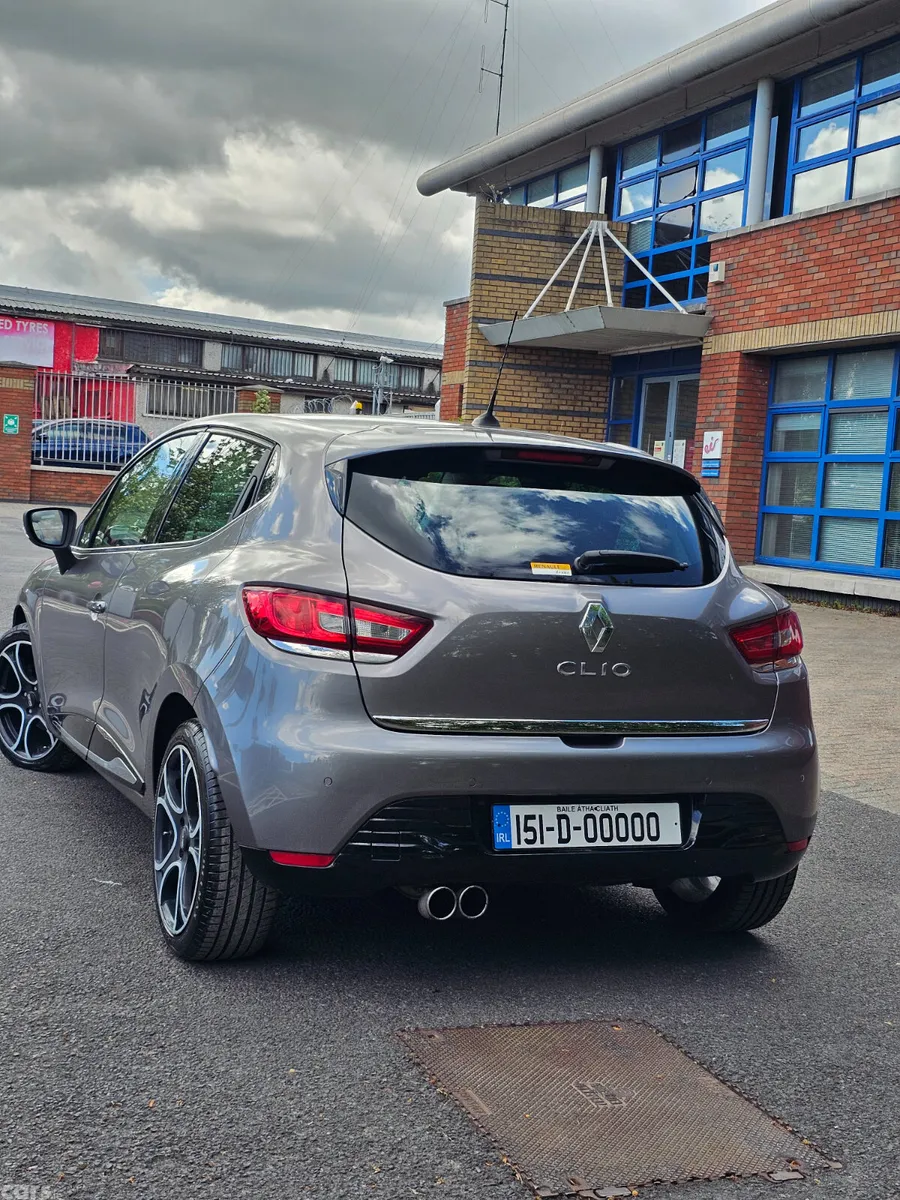 Renault Clio Hatchback, Petrol, 2015, Grey