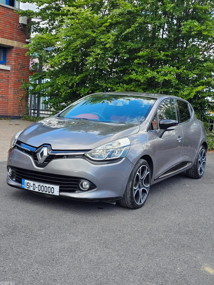 Renault Clio Hatchback, Petrol, 2015, Grey