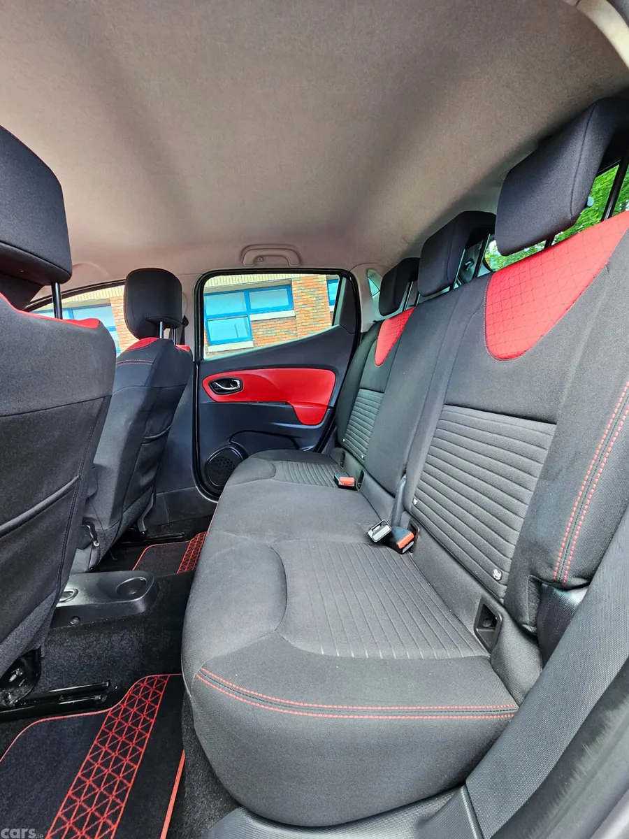 Renault Clio Hatchback, Petrol, 2015, Grey