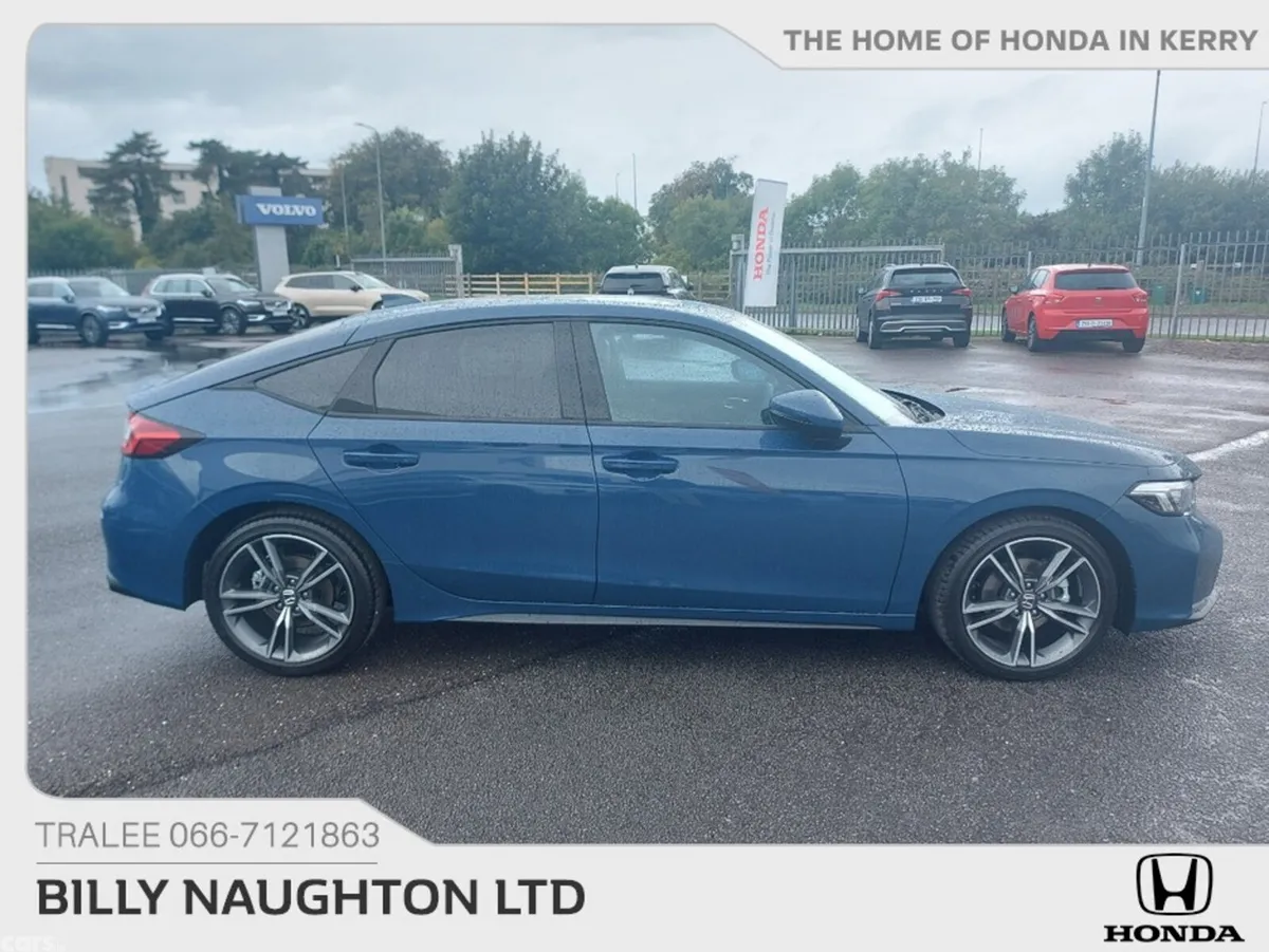 Honda Civic Saloon, Petrol Hybrid, 2026, Blue