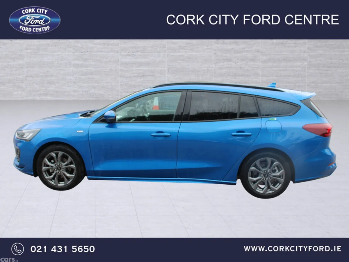 Ford Focus Estate, Petrol, 2026, Blue