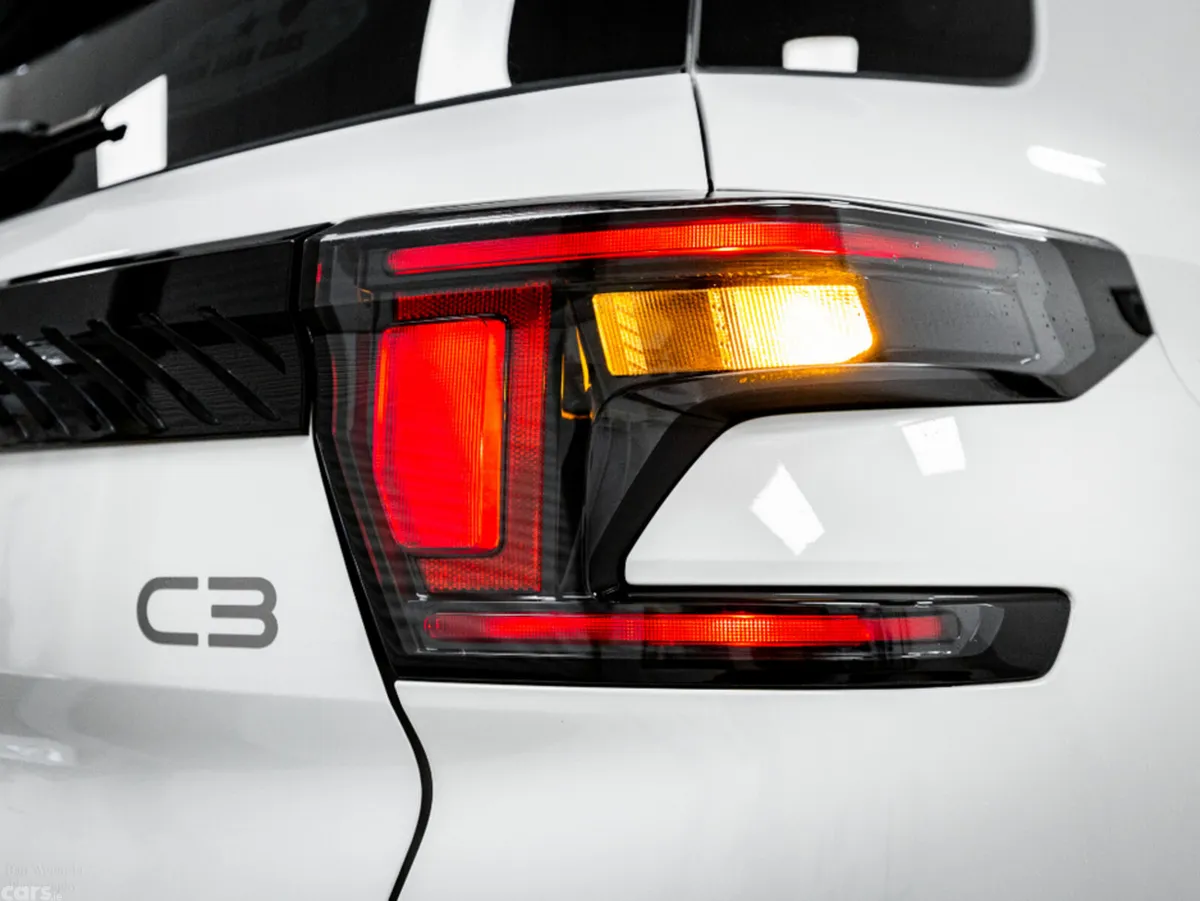 Citroen C3 Aircross SUV, Petrol Hybrid, 2026, White