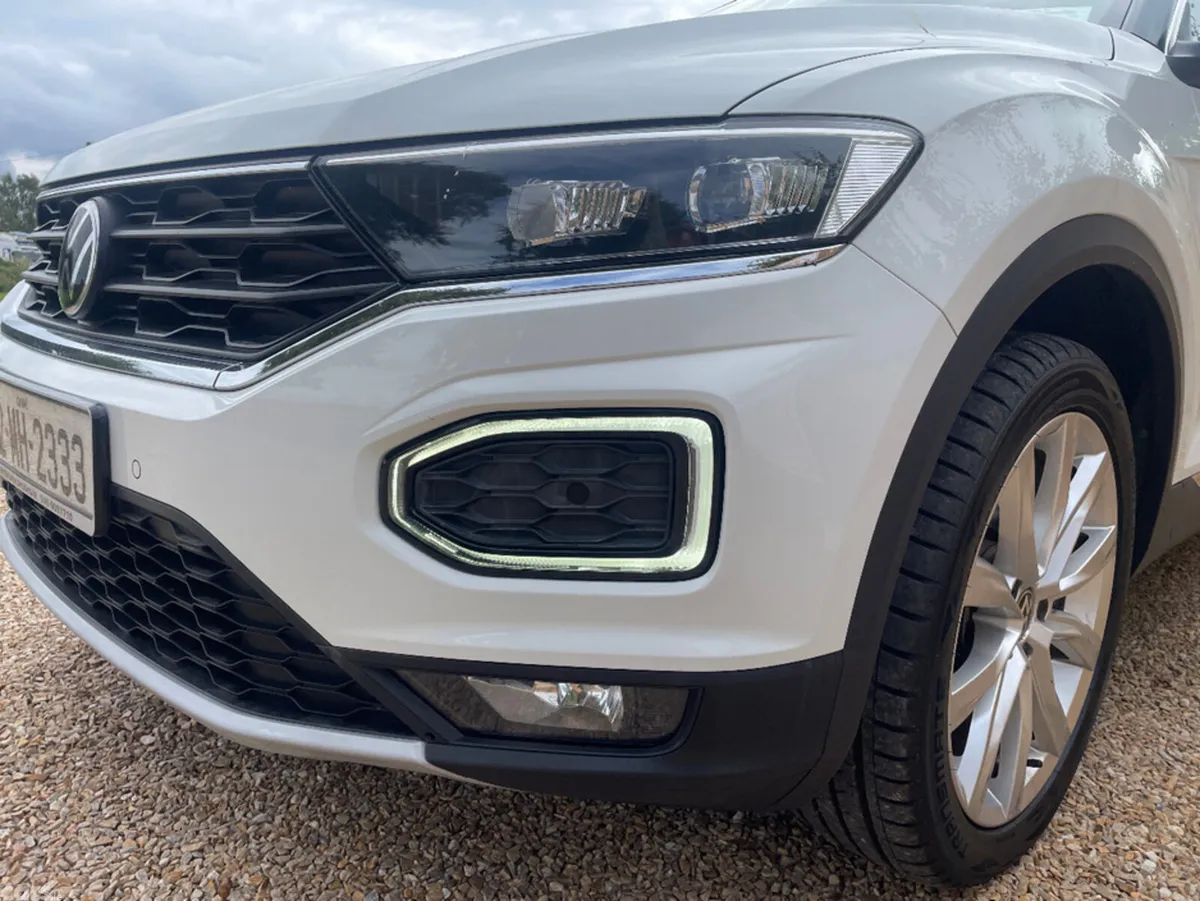 Volkswagen T-Roc SUV, Diesel, 2021, White