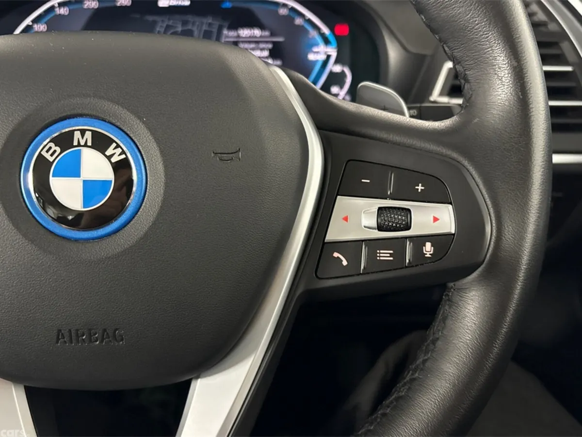 BMW X3 SUV, Petrol Plug-in Hybrid, 2023, Black