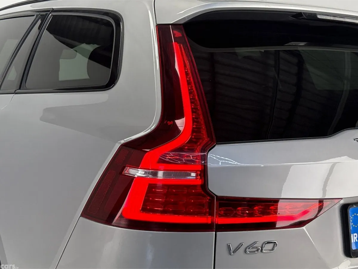 Volvo V60 Estate, Petrol Plug-in Hybrid, 2023, Grey