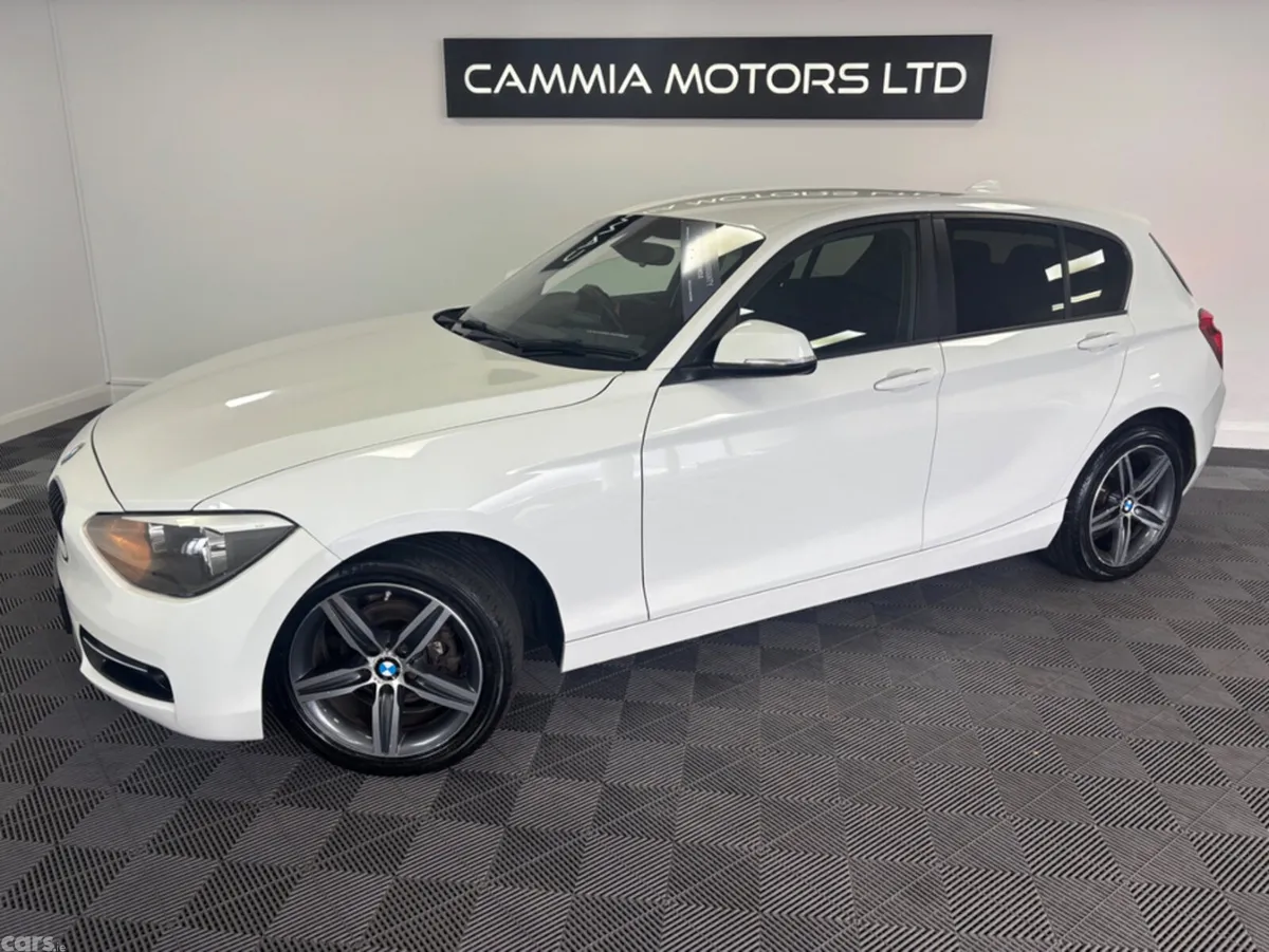 BMW 1-Series Hatchback, Diesel, 2015, White