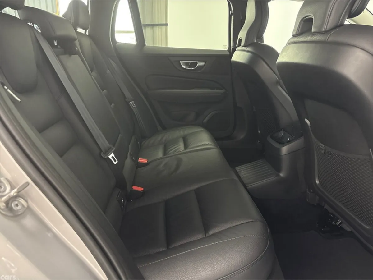 Volvo V60 Estate, Petrol Plug-in Hybrid, 2023, Grey