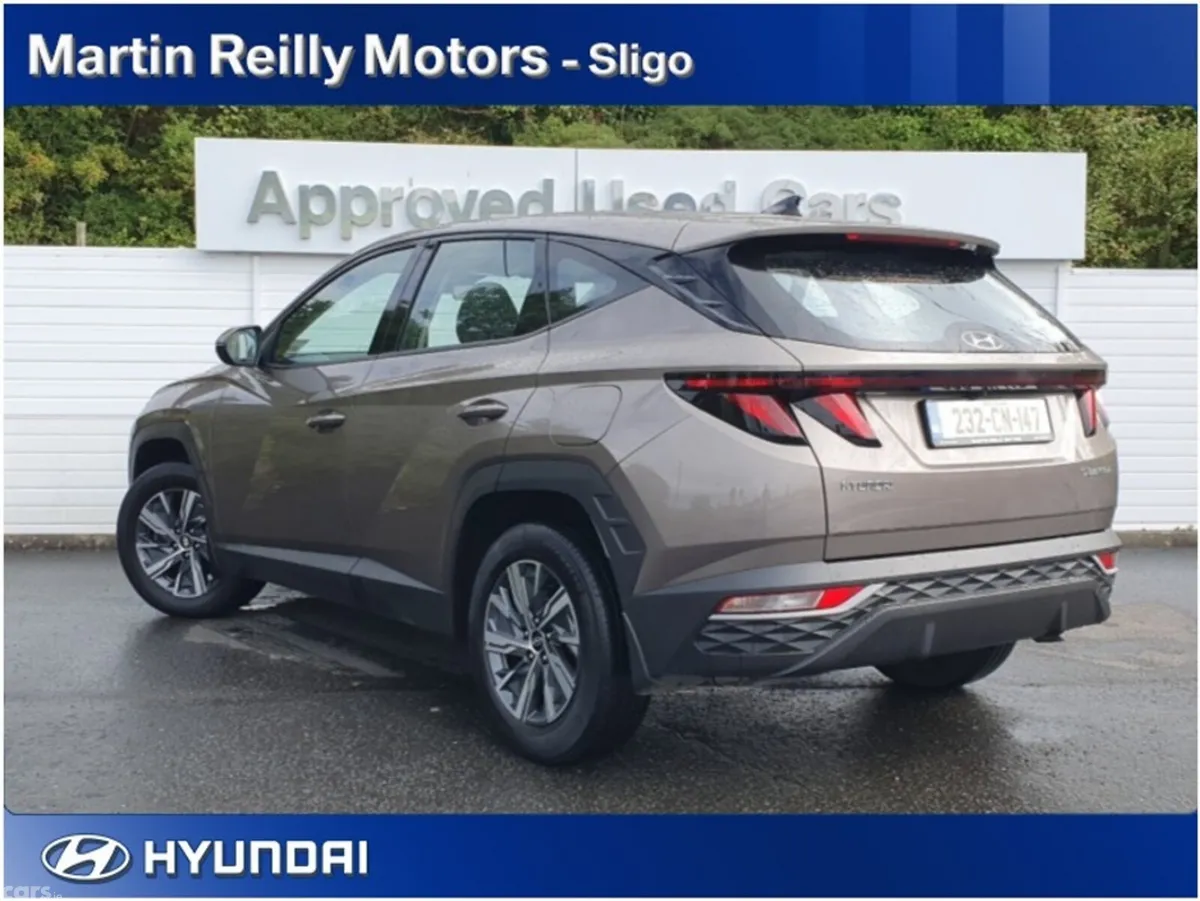Hyundai Tucson MPV, Diesel, 2023, Brown