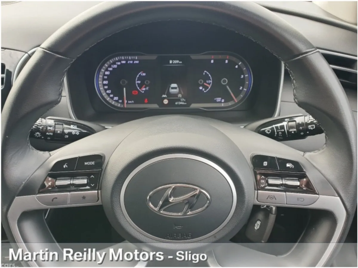 Hyundai Tucson MPV, Diesel, 2023, Brown