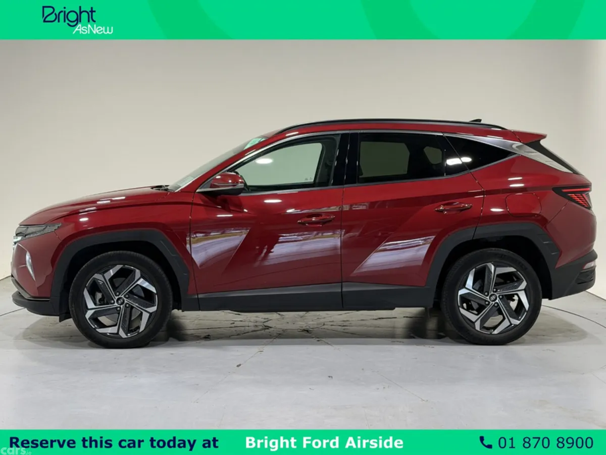 Hyundai Tucson MPV, Petrol Hybrid, 2023, Red