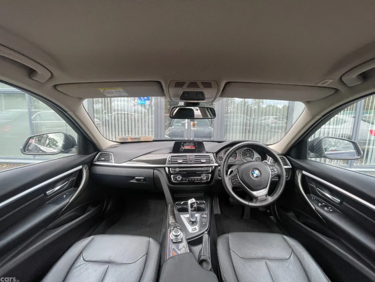 BMW 3-Series Saloon, Petrol Plug-in Hybrid, 2017, Blue