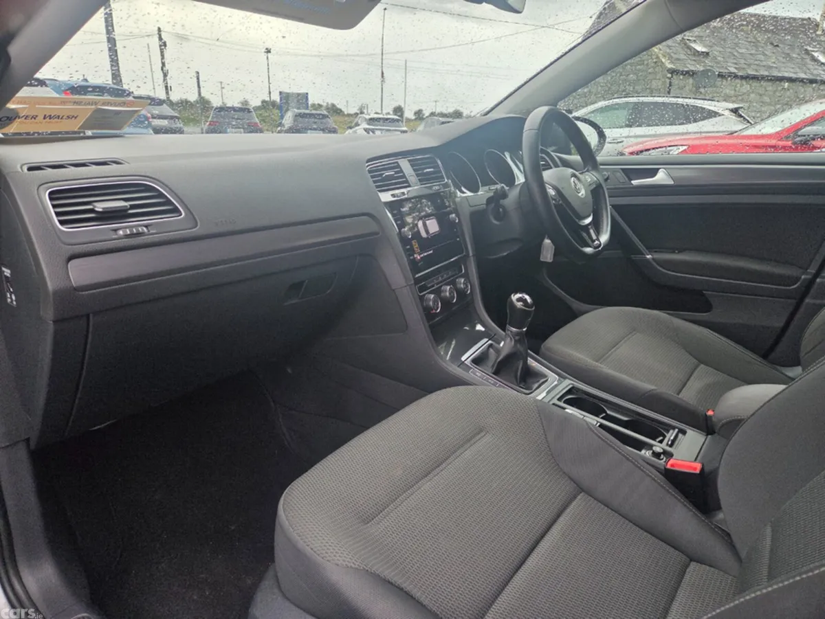 Volkswagen Golf Hatchback, Diesel, 2019, Grey