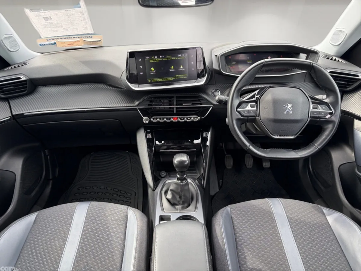 Peugeot 2008 Hatchback, Diesel, 2021, White