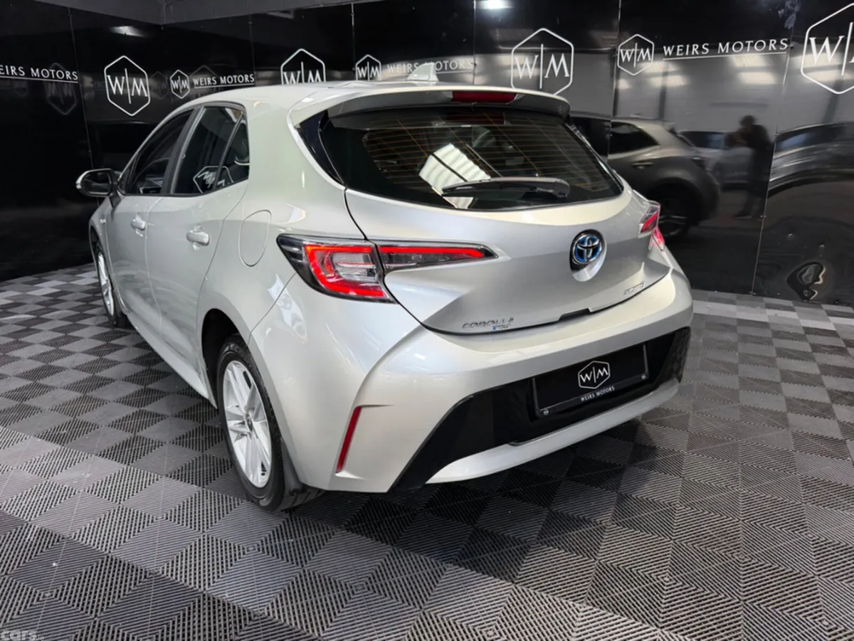 Toyota Corolla Hatchback, Petrol Hybrid, 2021, Grey
