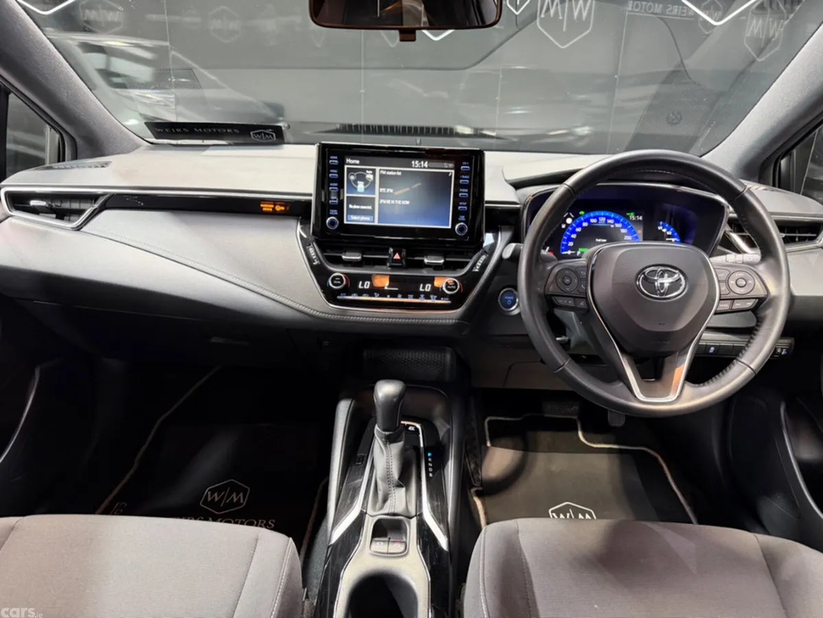 Toyota Corolla Hatchback, Petrol Hybrid, 2021, Grey