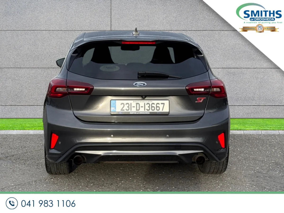 Ford Focus Hatchback, Petrol, 2023, Grey