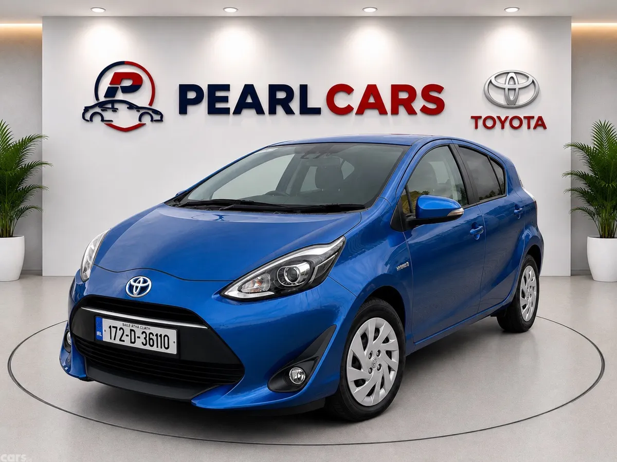 Toyota Aqua Hatchback, Petrol Hybrid, 2017, Blue