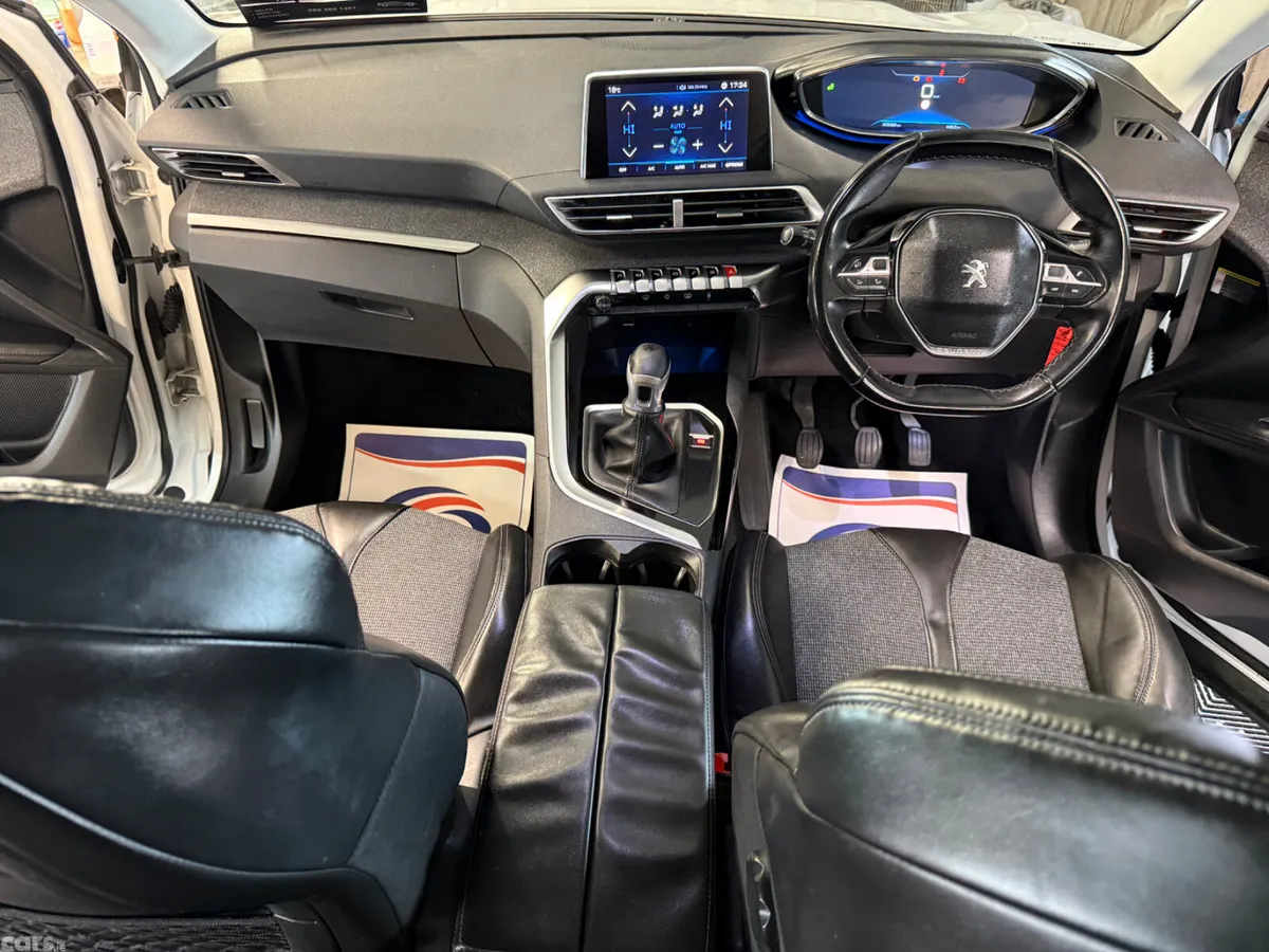 Peugeot 3008 MPV, Diesel, 2019, White