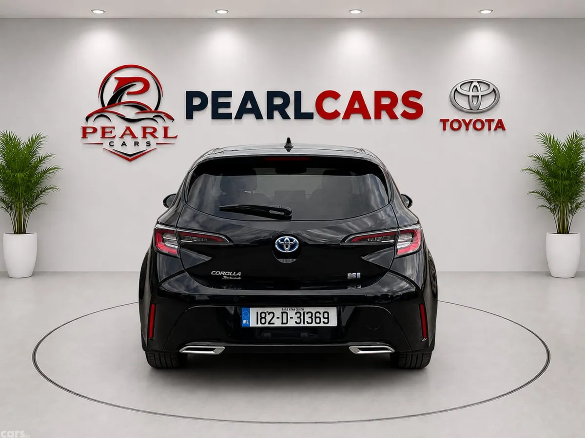 Toyota Corolla Hatchback, Petrol Hybrid, 2018, Black