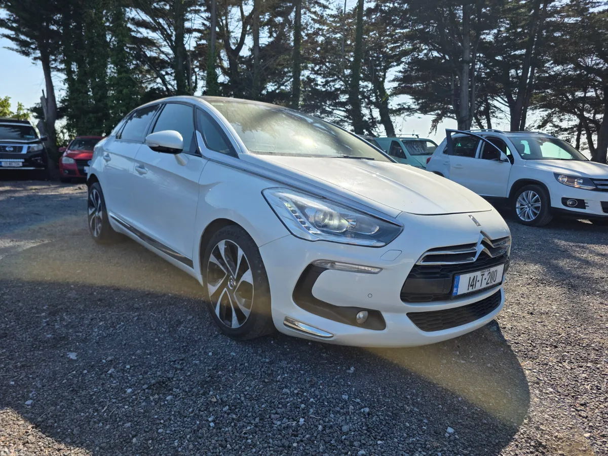 DS Automobiles DS 5 Hatchback, Diesel, 2014, White