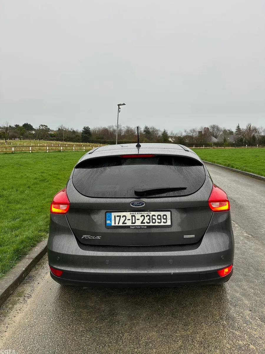 Ford Focus Hatchback, Petrol, 2017, Grey