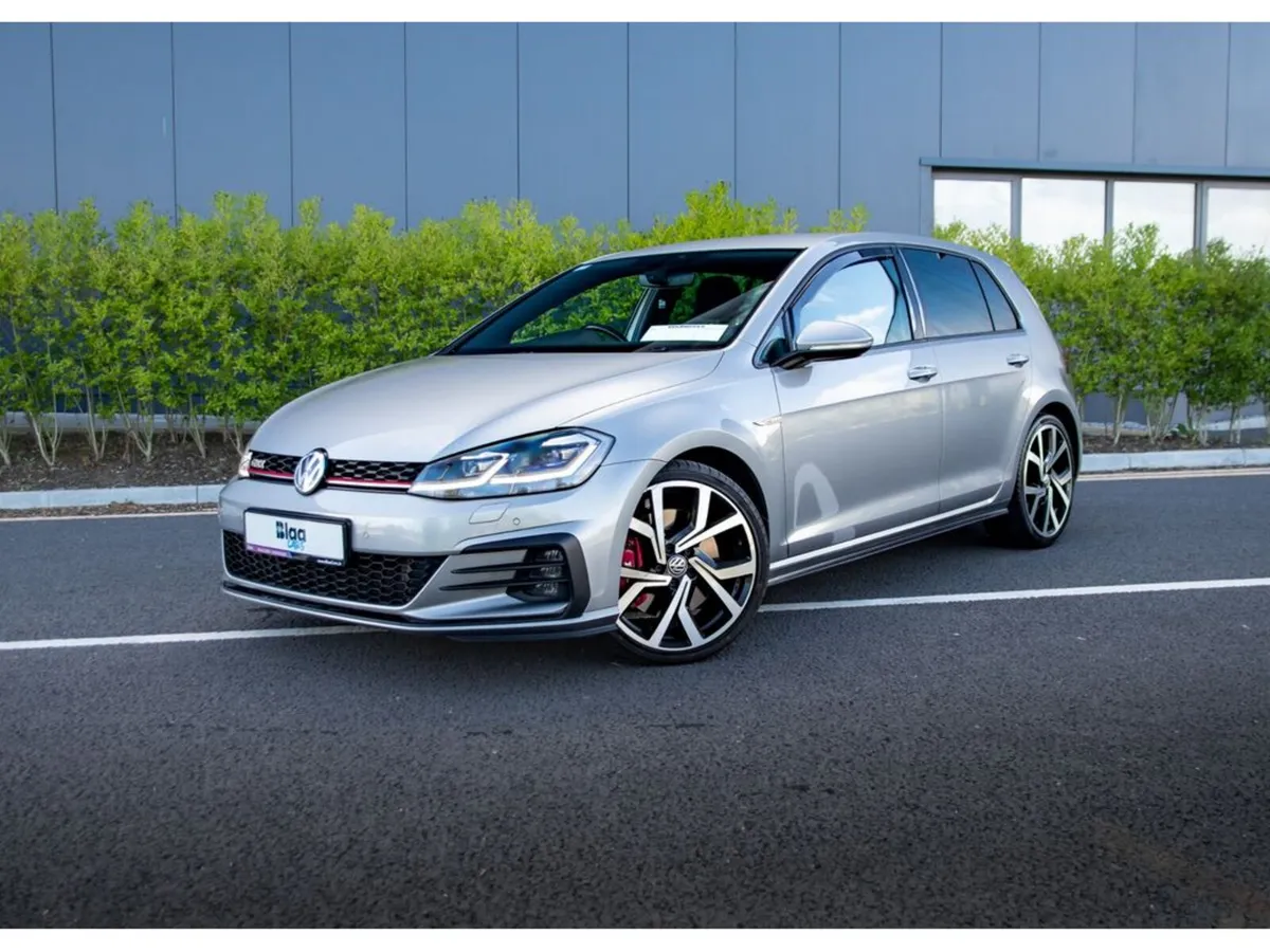 Volkswagen Golf Hatchback, Petrol, 2018, Grey