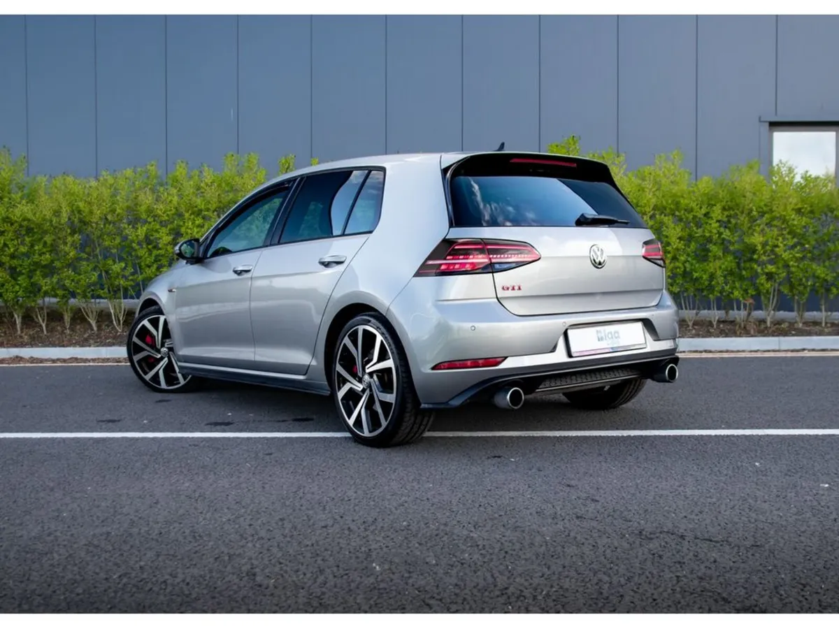 Volkswagen Golf Hatchback, Petrol, 2018, Grey