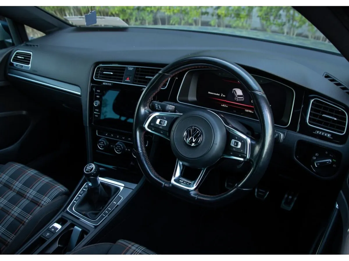 Volkswagen Golf Hatchback, Petrol, 2018, Grey