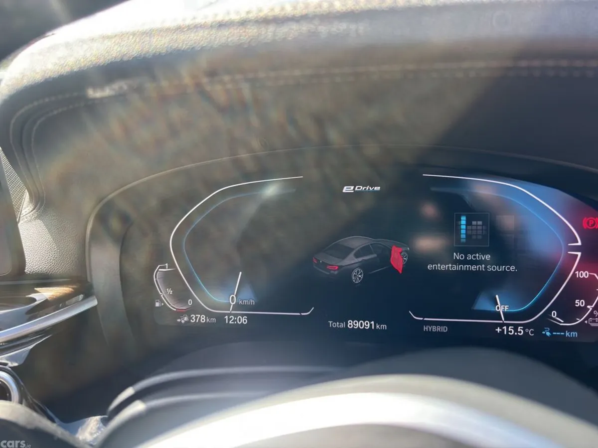 BMW 5-Series Saloon, Petrol Plug-in Hybrid, 2023, Black