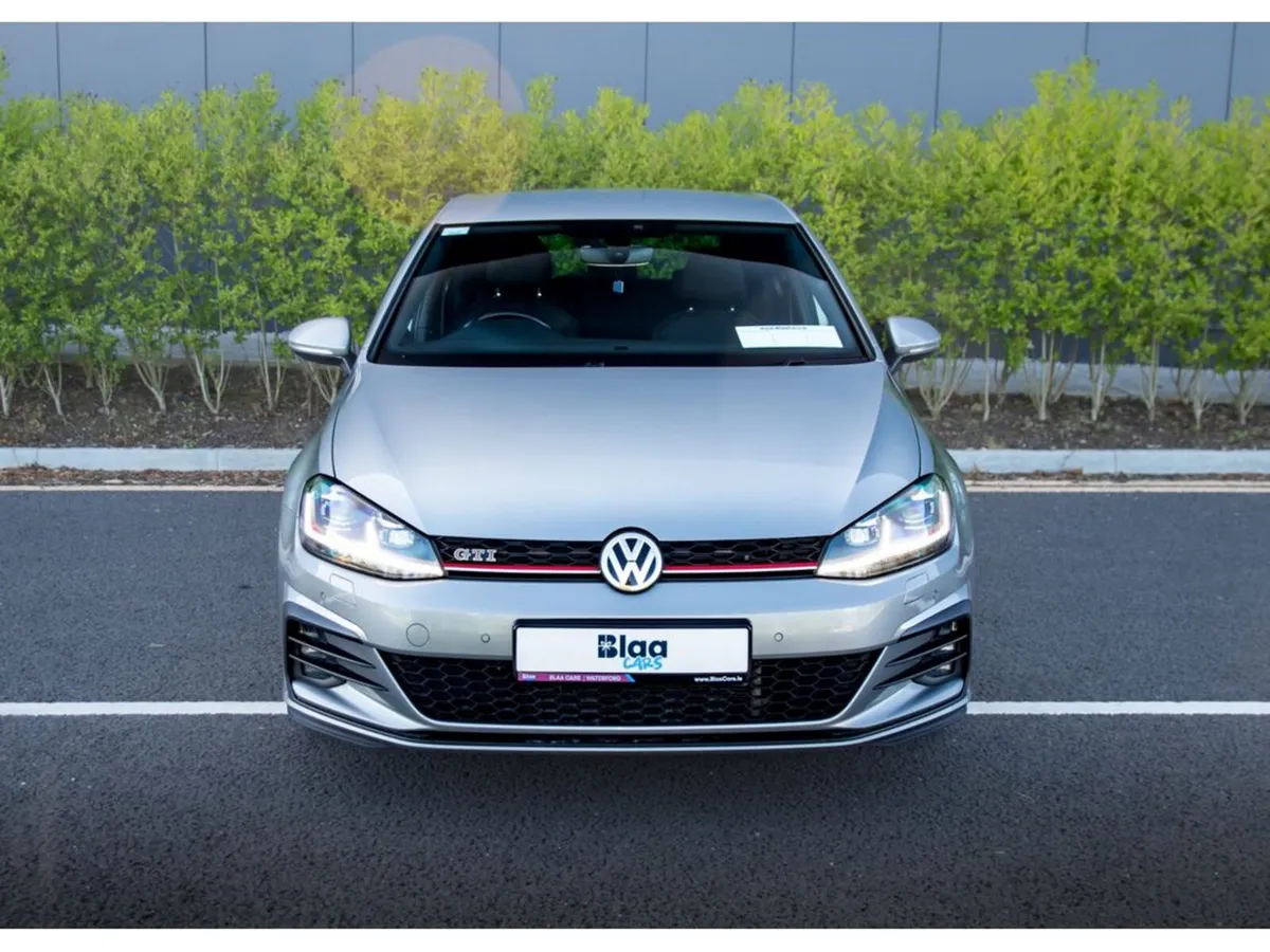 Volkswagen Golf Hatchback, Petrol, 2018, Grey