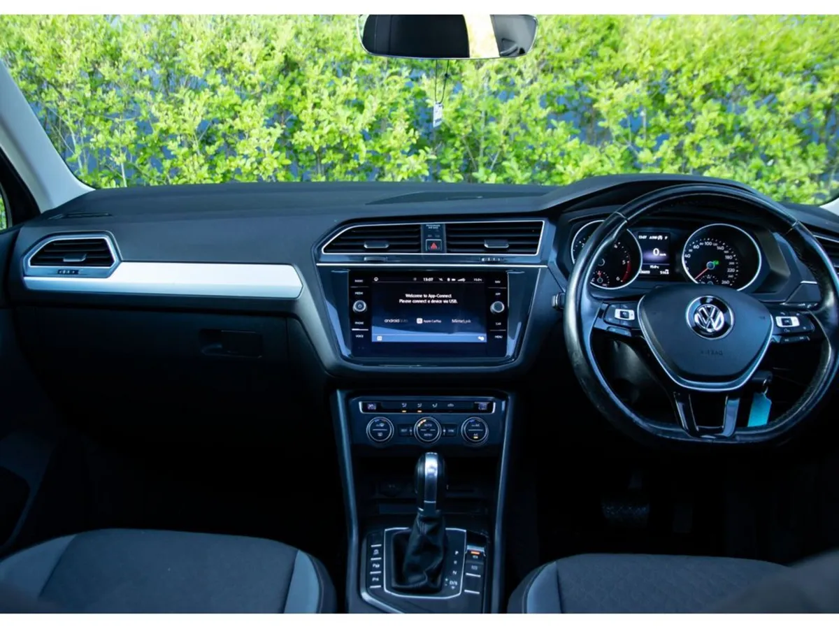 Volkswagen Tiguan Estate, Diesel, 2017, Grey