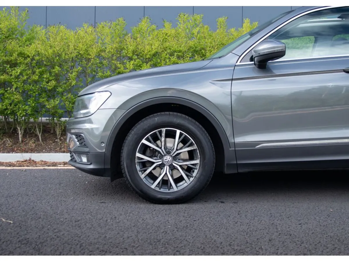 Volkswagen Tiguan Estate, Diesel, 2017, Grey