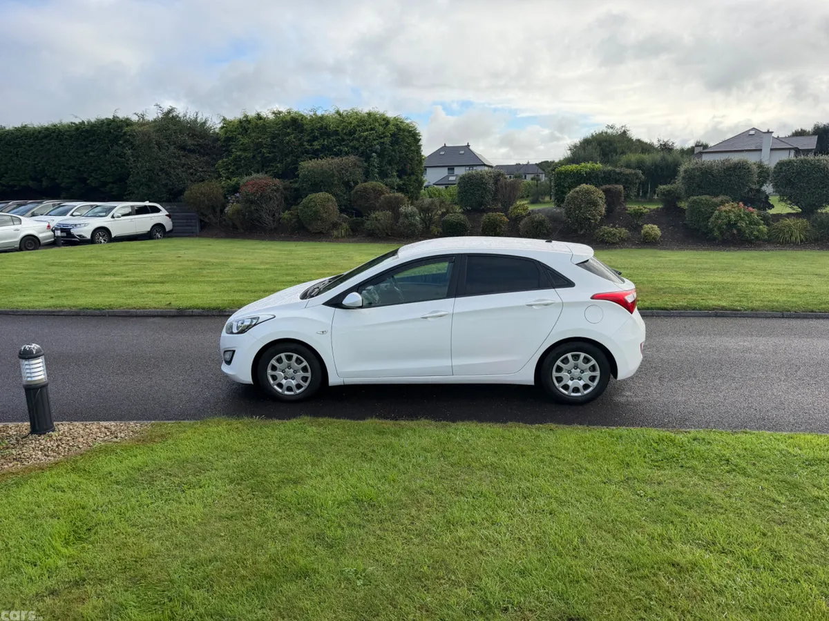 Hyundai i30 Hatchback, Diesel, 2015, White