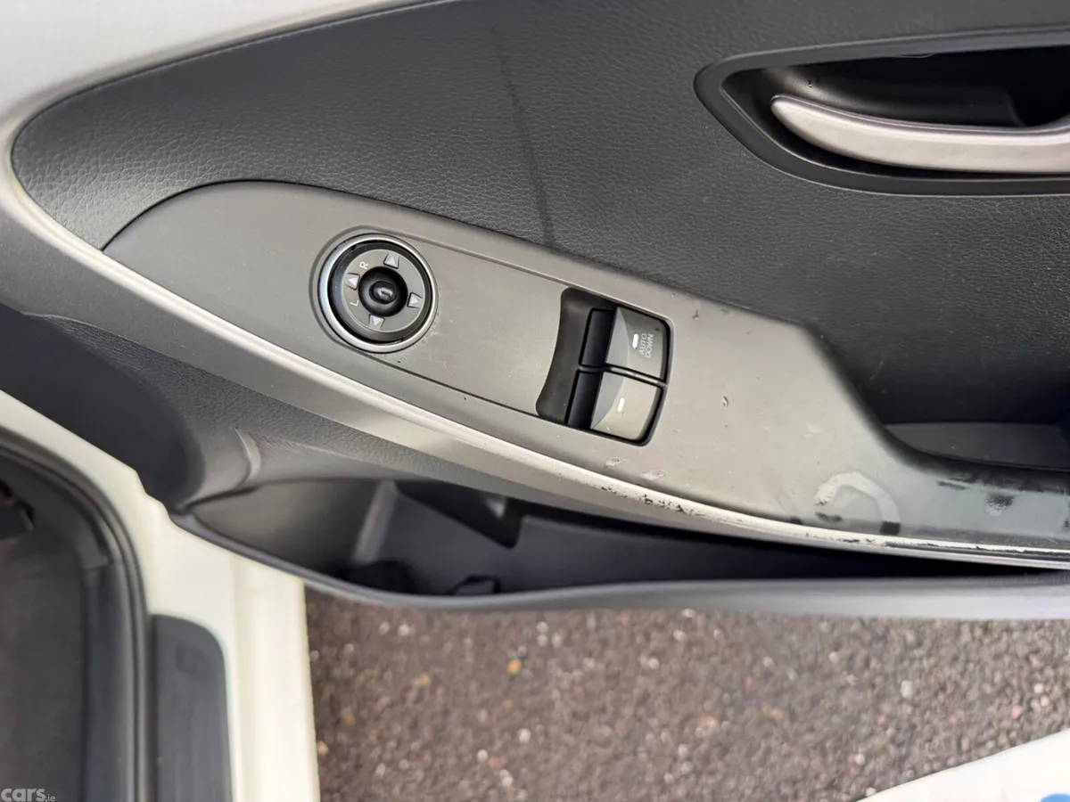 Hyundai i30 Hatchback, Diesel, 2015, White