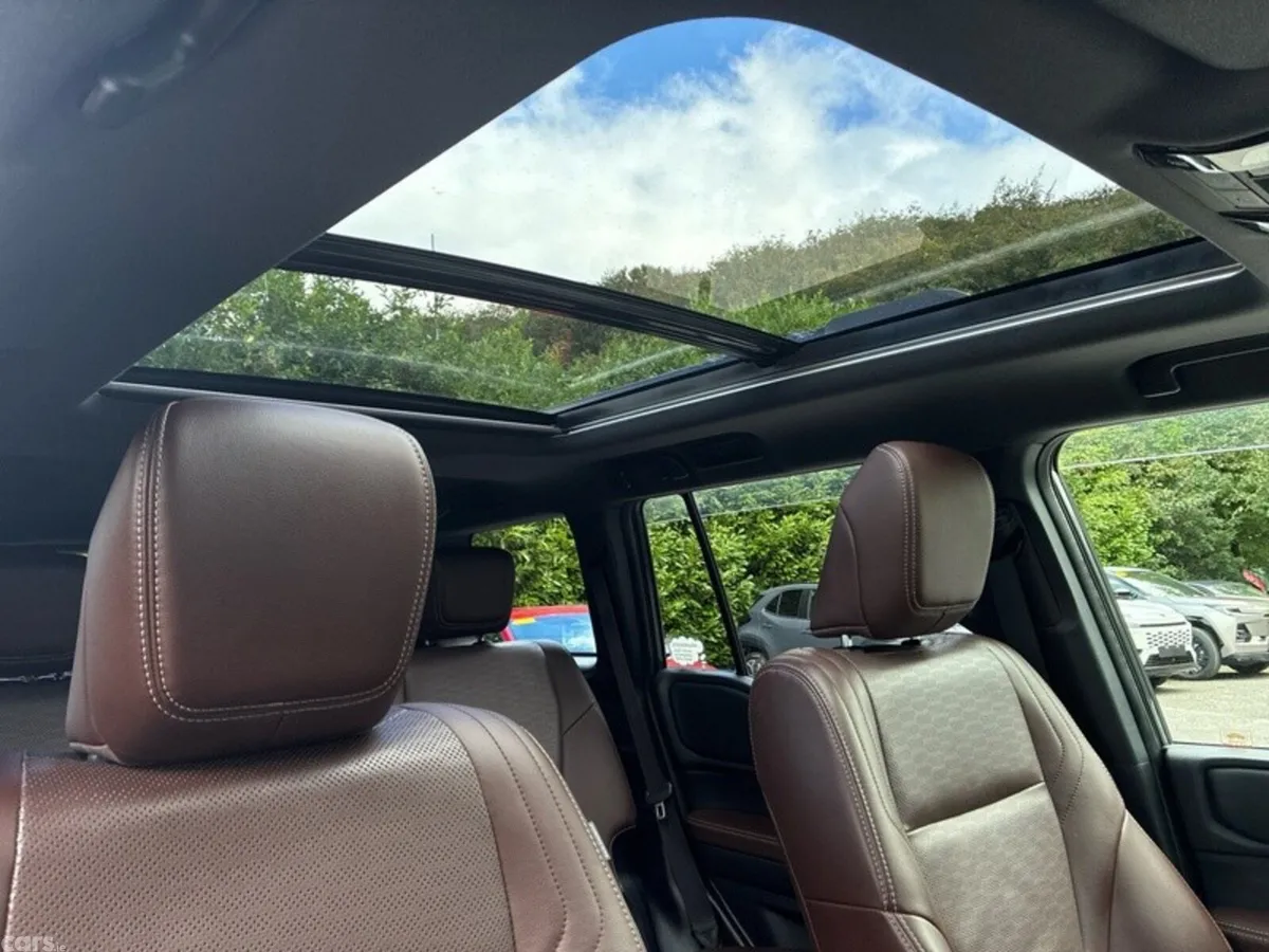 Toyota Land Cruiser Estate, Diesel, 2025, Grey