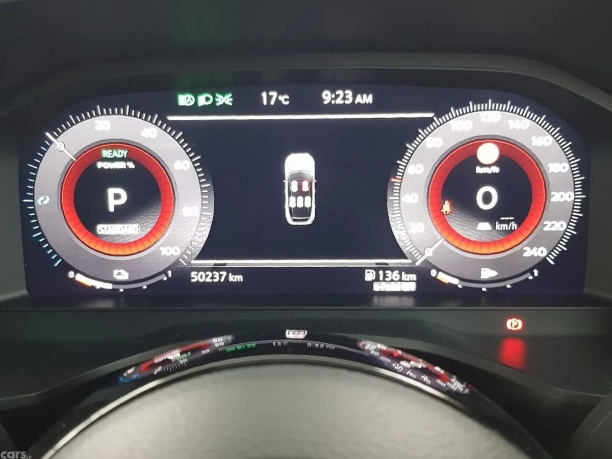 Nissan Qashqai MPV, Petrol, 2023, Grey