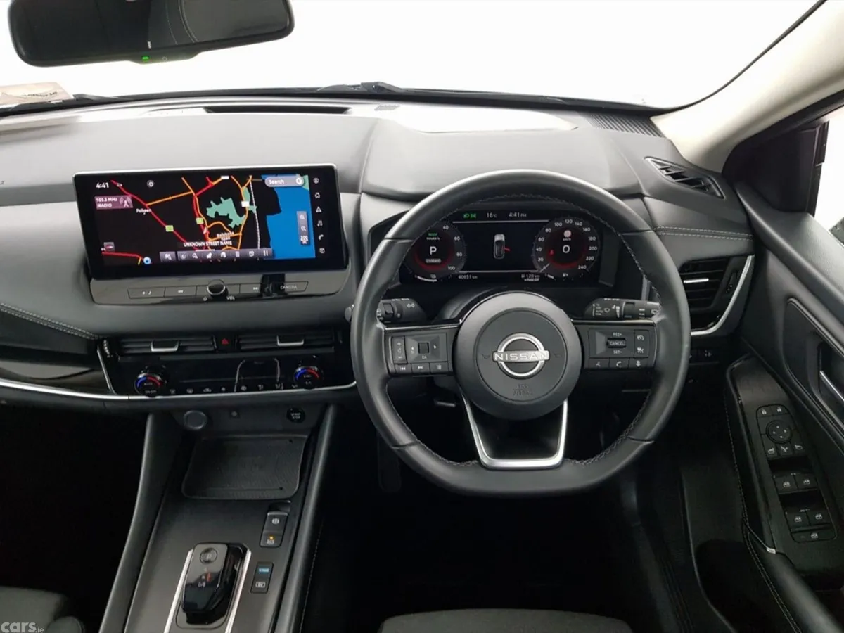 Nissan Qashqai MPV, Petrol Hybrid, 2024, Grey