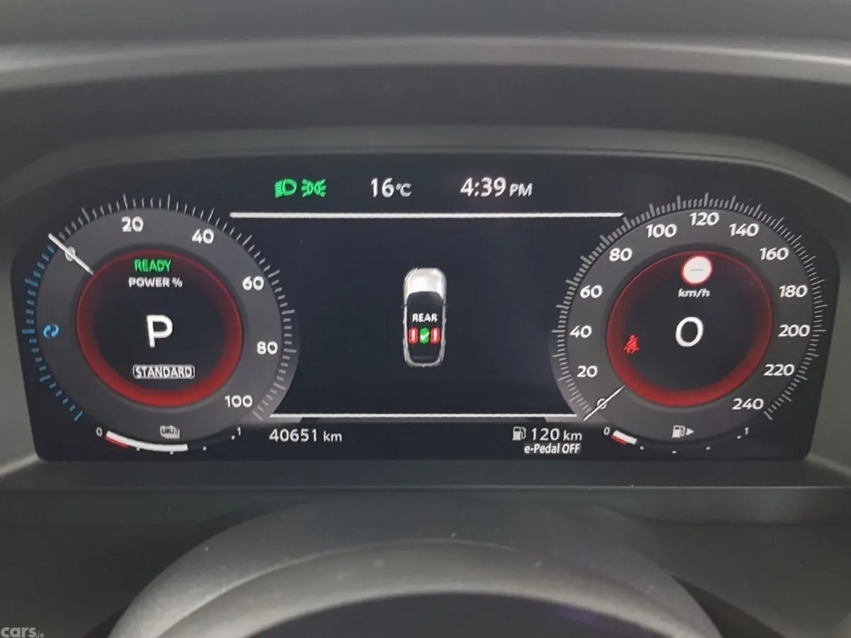 Nissan Qashqai MPV, Petrol Hybrid, 2024, Grey