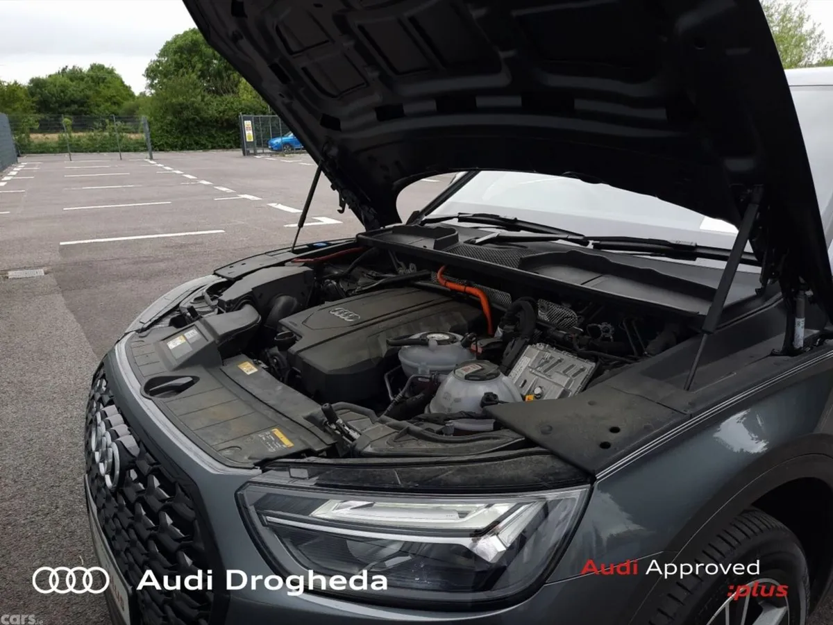 Audi Q5 SUV, Petrol Plug-in Hybrid, 2025, Grey