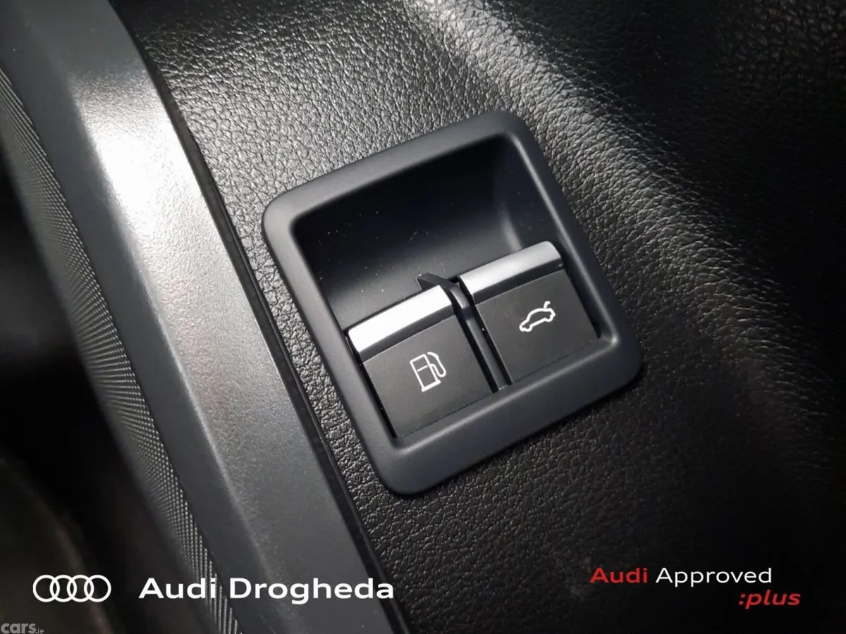 Audi Q5 SUV, Petrol Plug-in Hybrid, 2025, Grey
