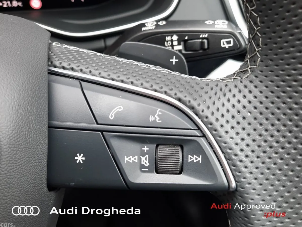 Audi Q5 SUV, Petrol Plug-in Hybrid, 2025, Grey