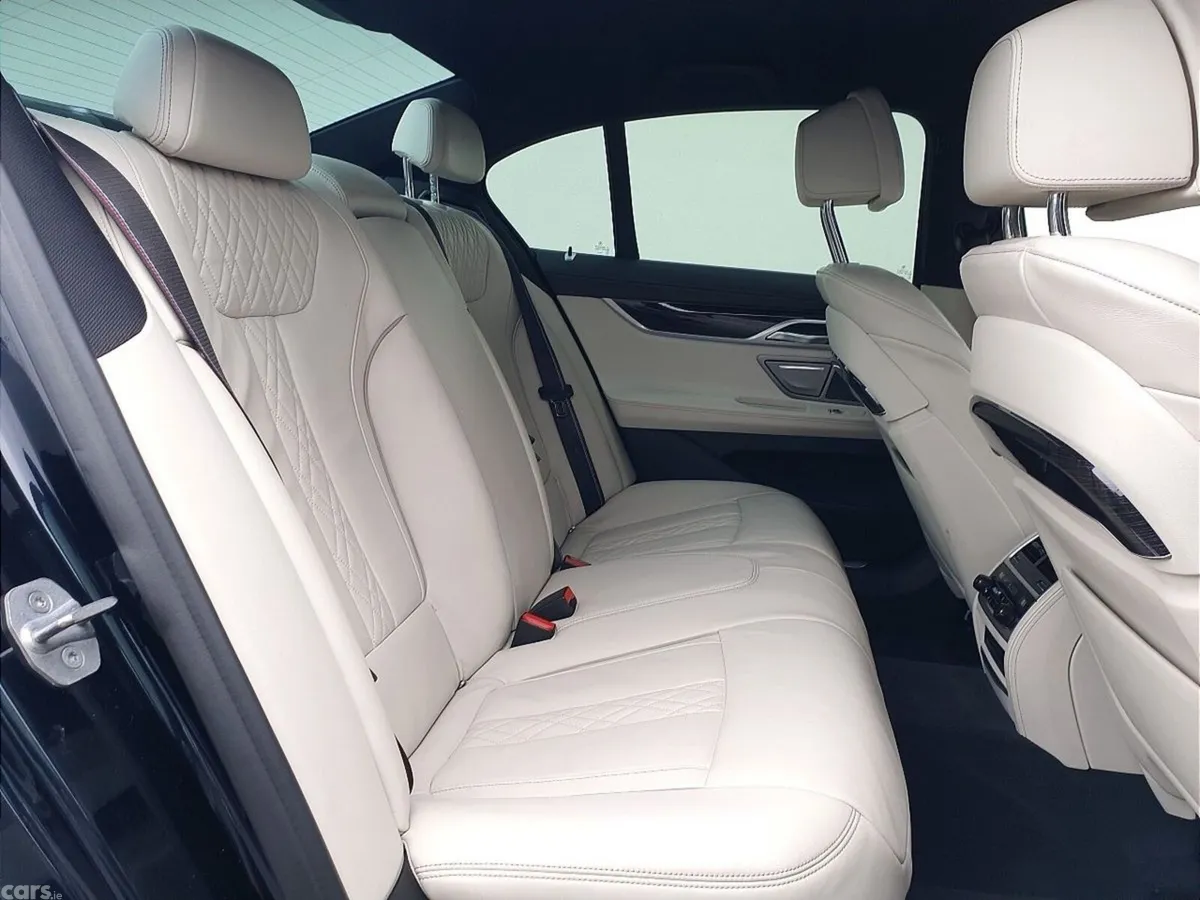 BMW 7-Series Saloon, Diesel, 2020, Black