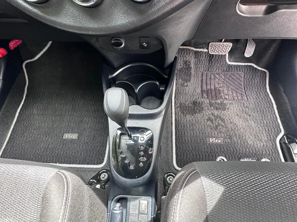 Toyota Vitz Hatchback, Petrol, 2019, White