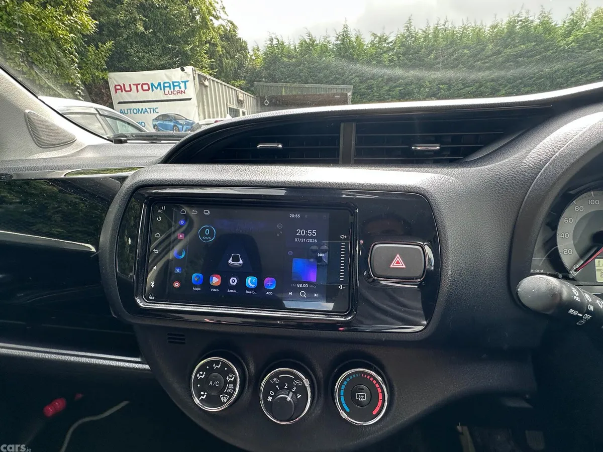Toyota Vitz Hatchback, Petrol, 2019, White